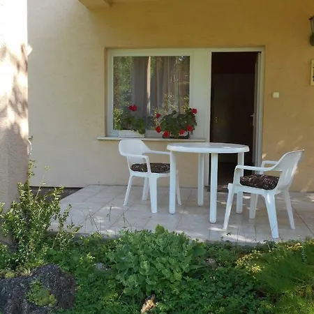 House And Apts. In Balaton 26303 Appartamento