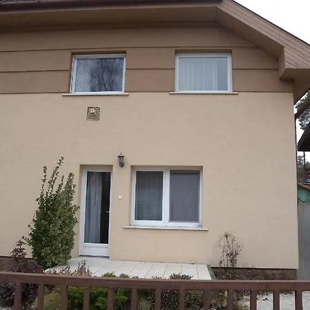 House And Apts. In Balaton 26303 Appartamento *